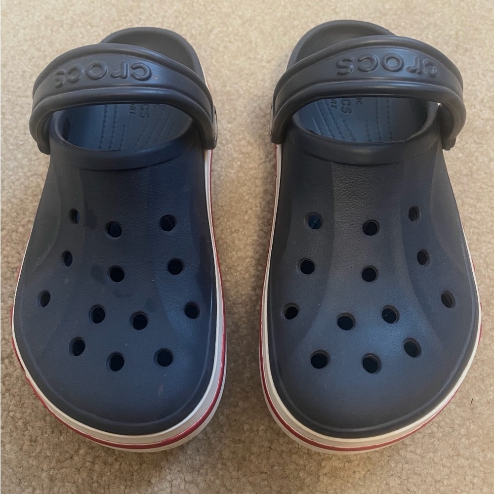 Crocs Bayaband Clogs Navy Red White Women’s 7 Men’s 5 Classic Comfort Slip On - Picture 2 of 5